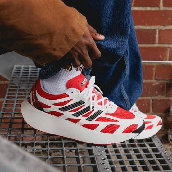 Adidas adizero aruku
Master copy