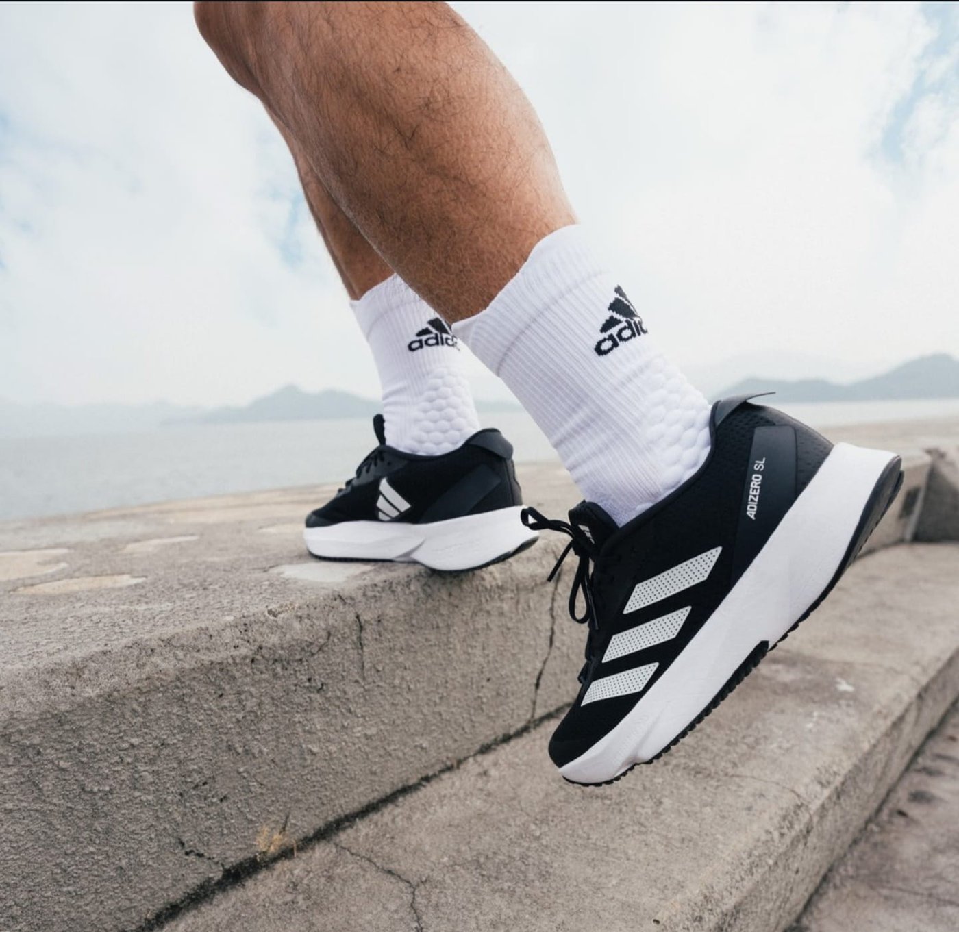 Adidas adizero sl
Top quality