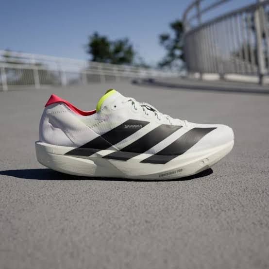 Adidas adizero TAKUMI SEN 11
Master quality