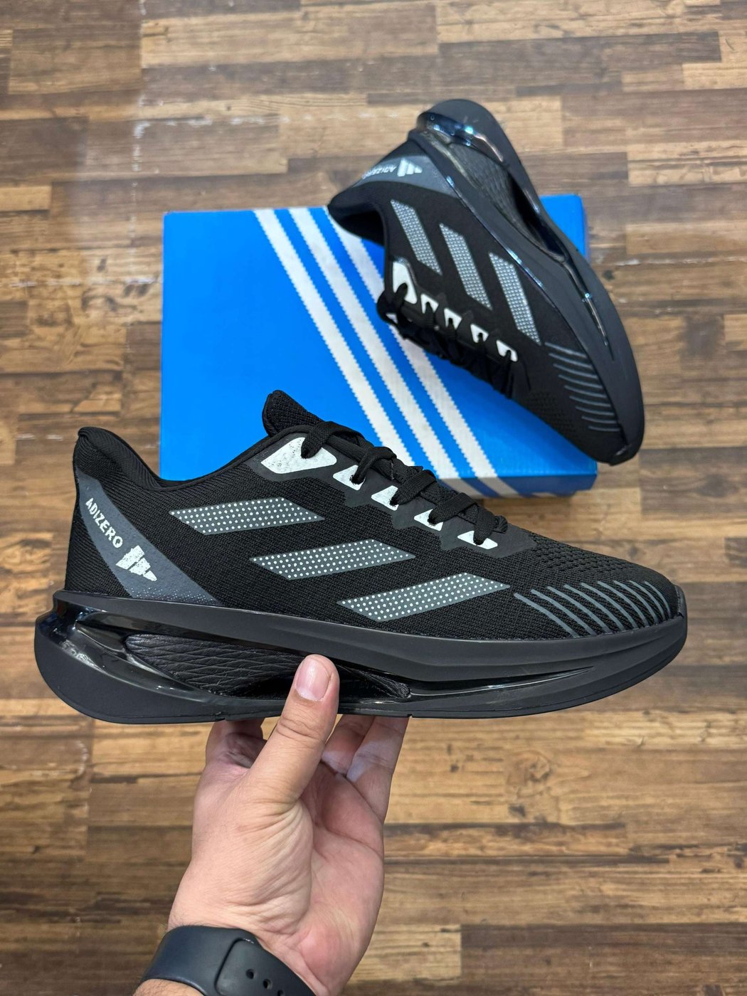 Adidas adizero
Top Quality