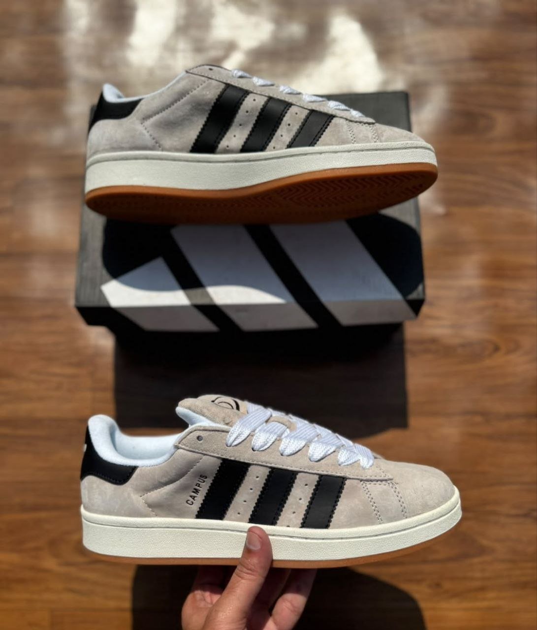 Adidas campus