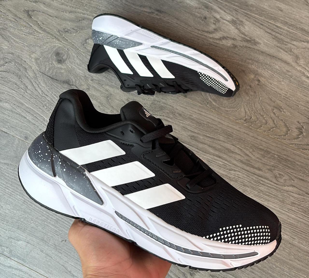 Adidas CS 2
Master copy shoe