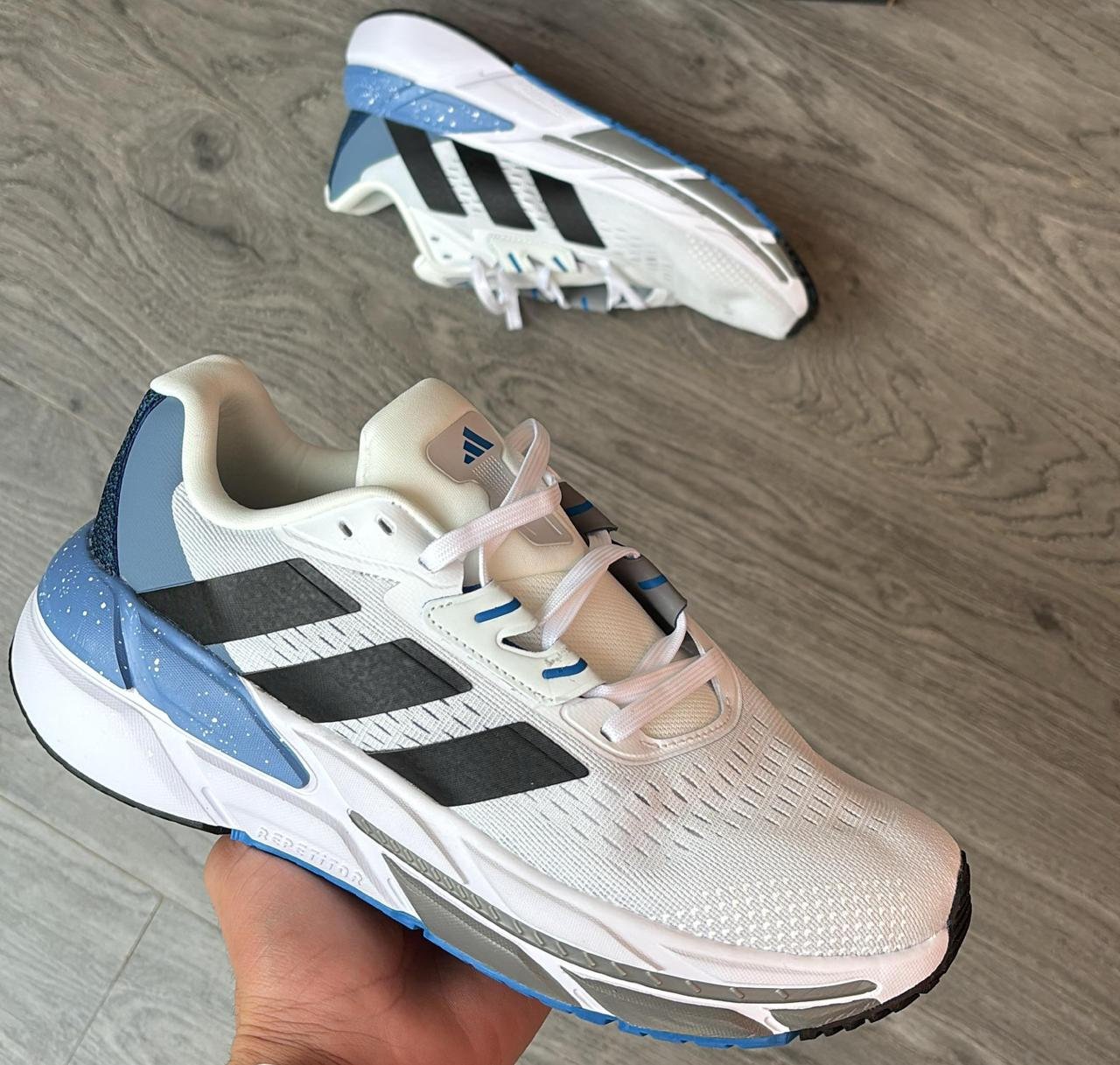 Adidas CS 2
Master copy shoe