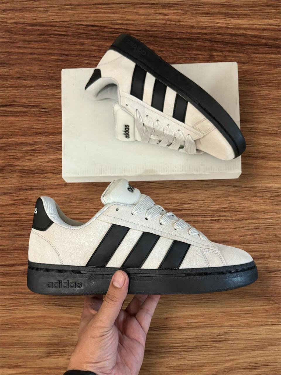 Adidas Grand court alpha
Top Notch Quality