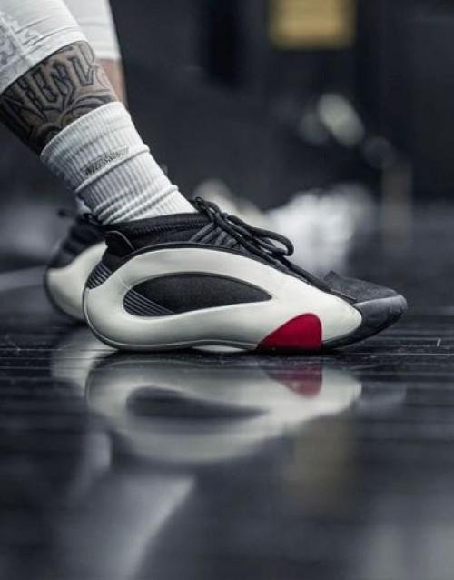 Adidas Harden Volume 8 Pioneer
Top Notch ua Quality