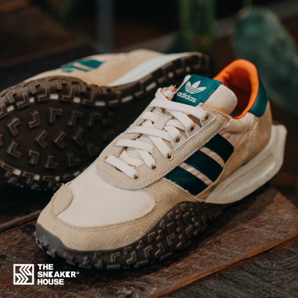 Adidas Retro E5
Top quality