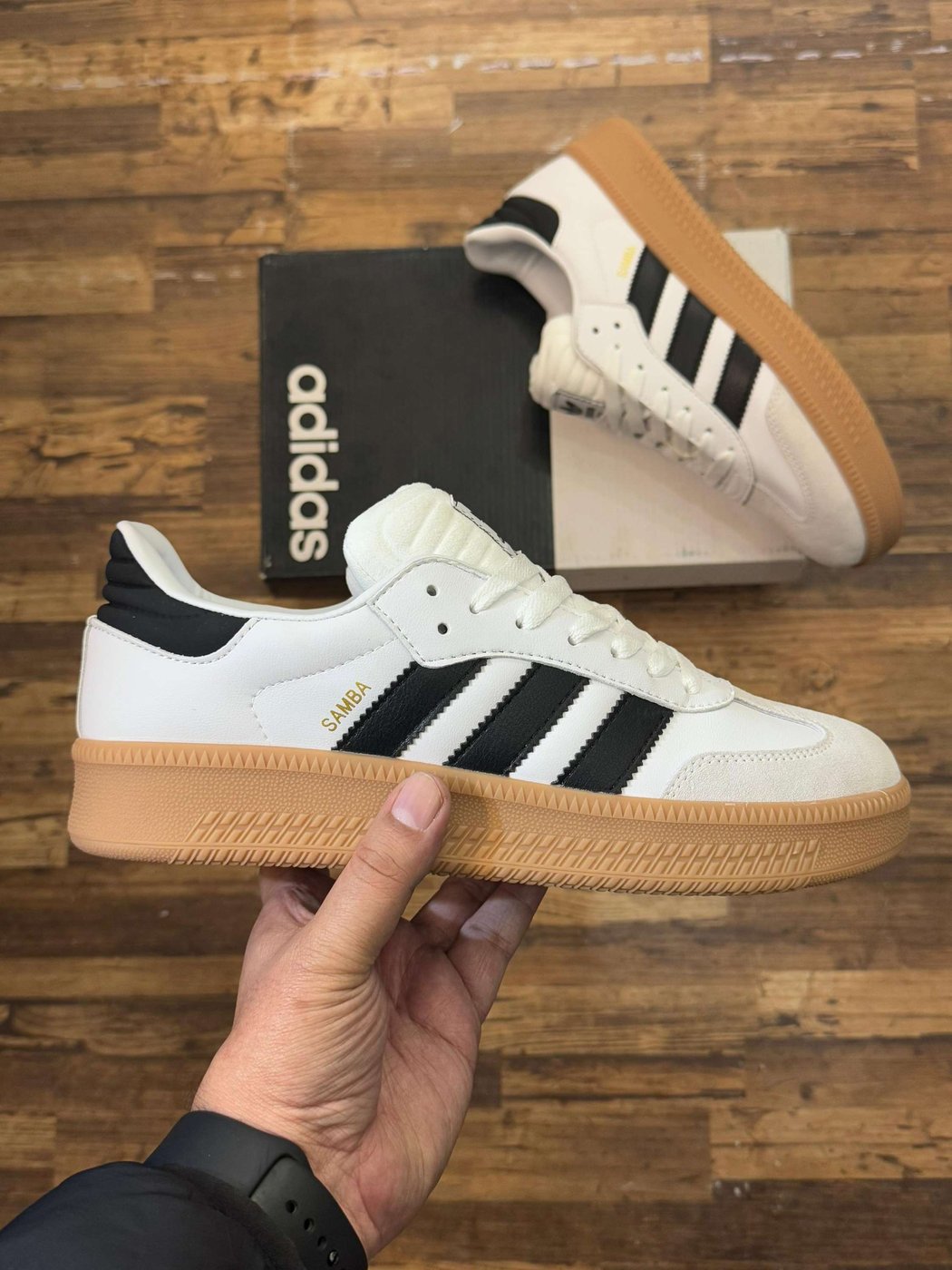 Adidas Samba XLG
Master Quality