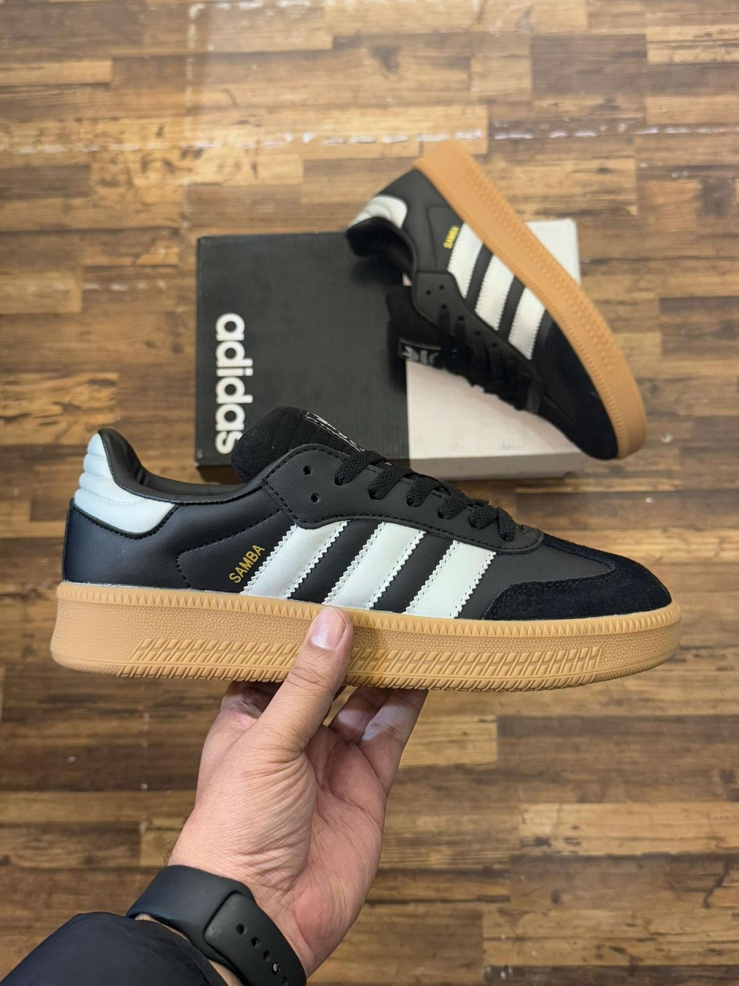 Adidas Samba XLG
Master Quality