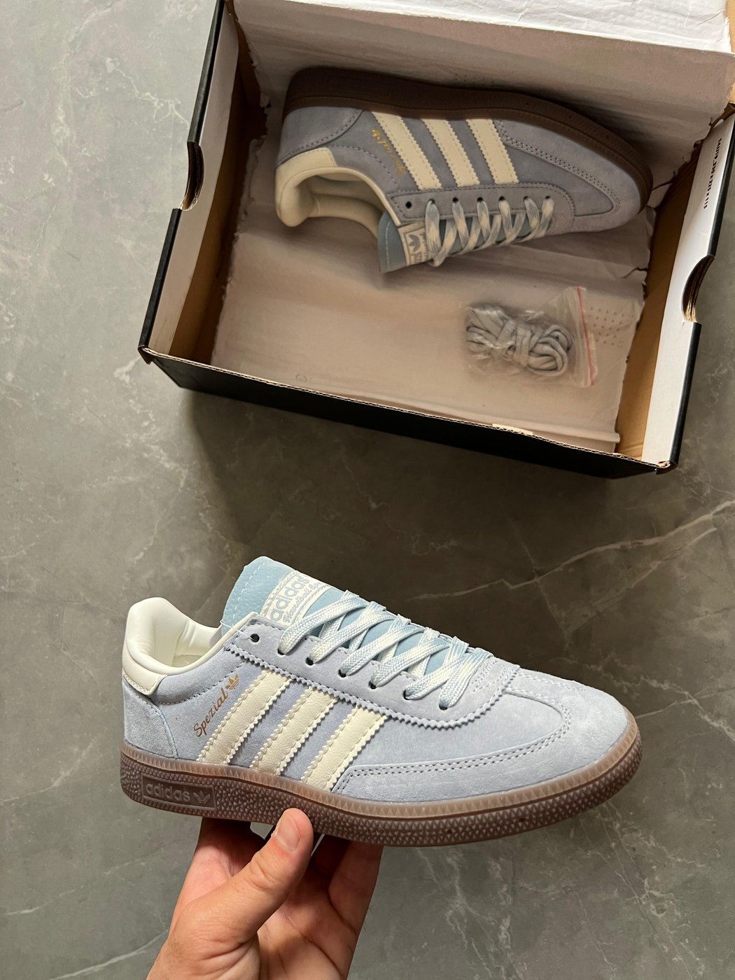 Adidas spezial ( girls )
Top quality