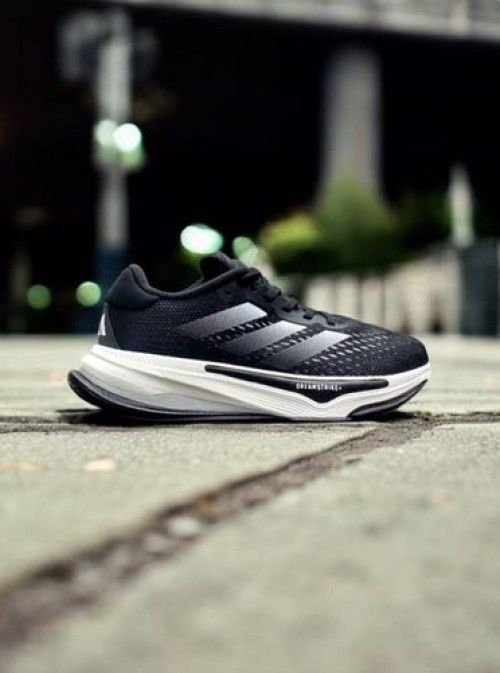 Adidas Supernova rise
Top Quality