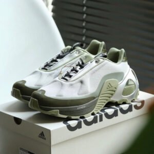 Adidas Wonder Runner
Top Notch Ua Quality
