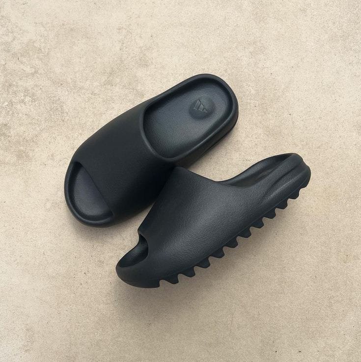 ADIDAS YEEZY SLIDES Master Copy