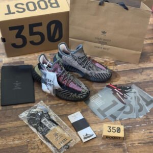 Adidas yezzy 350
Master quality