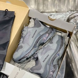 Balenciaga tripple s clear sole all grey