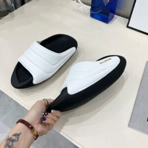 Balmain Puffy Slide Top Quality