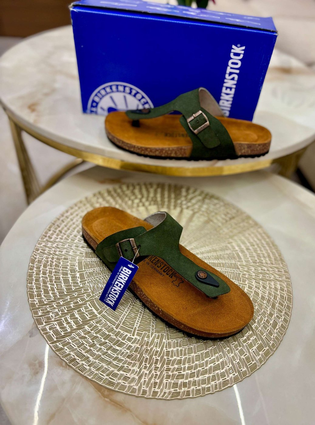 Birkenstock T-Shape
Top quality