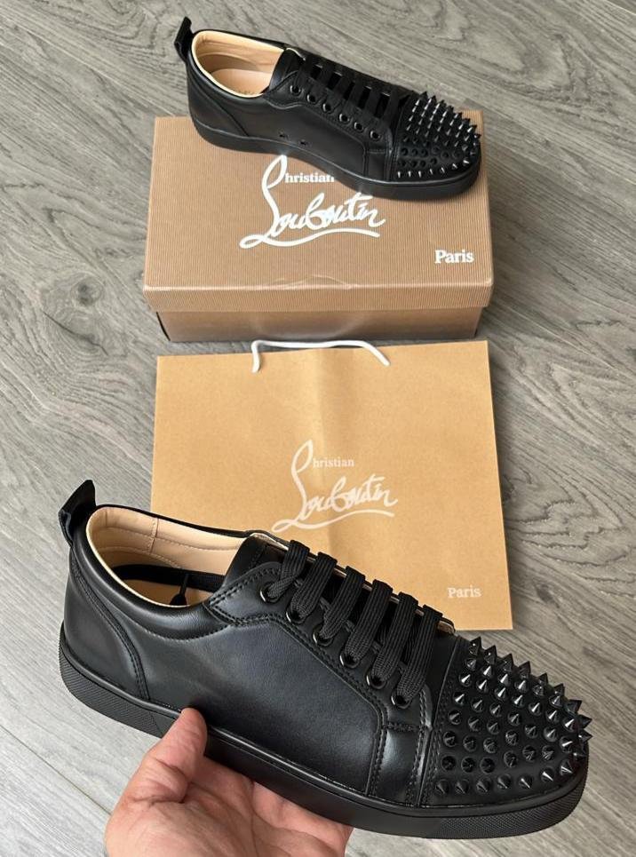 Christian louboutin low ankle
Top ua Quality