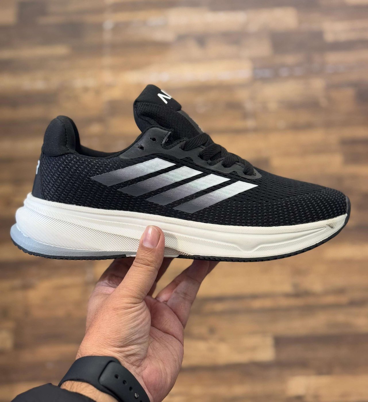 Imported shoes
Top 6a Quality