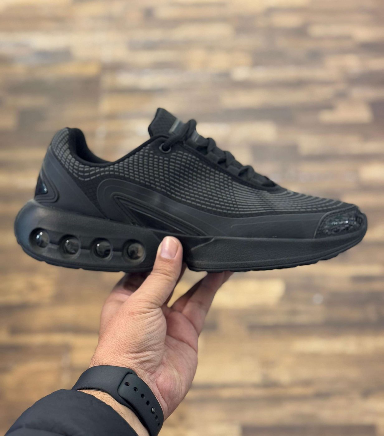 Imported shoes
Top 6a Quality