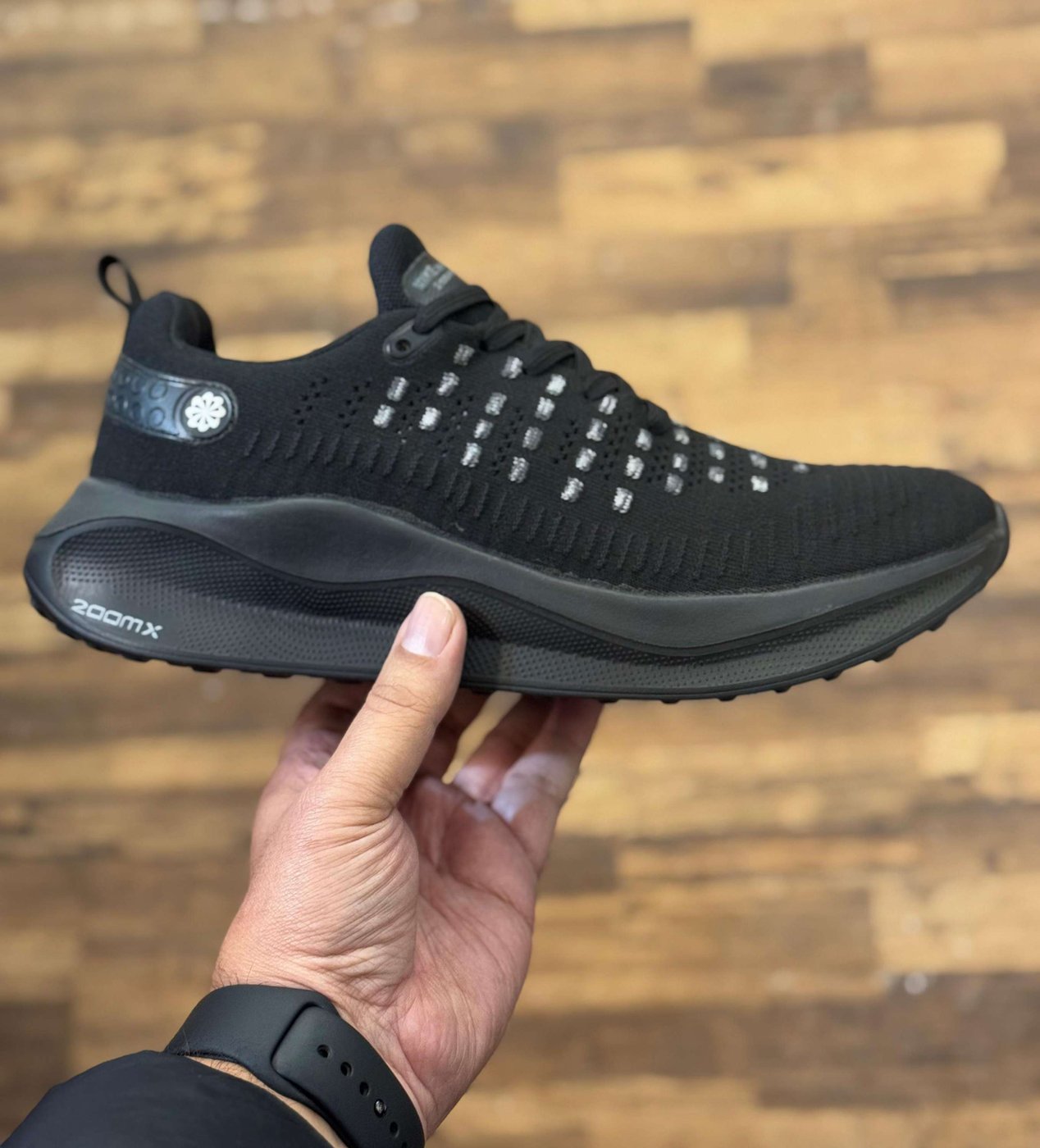 Imported shoes
Top 6a Quality