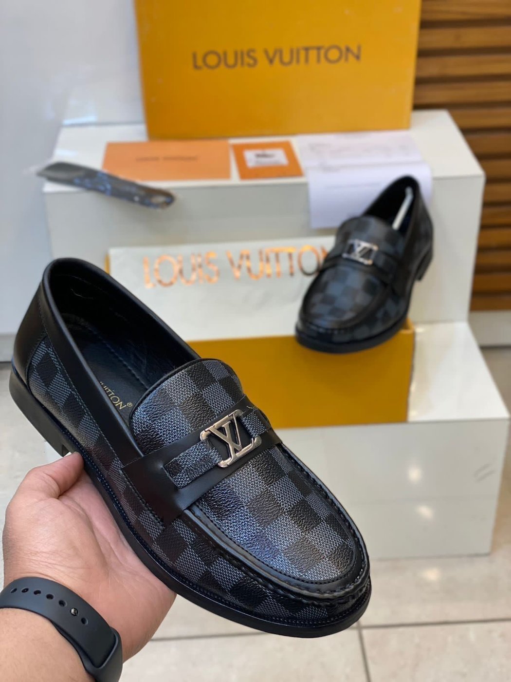 Lv belly
Top Quality