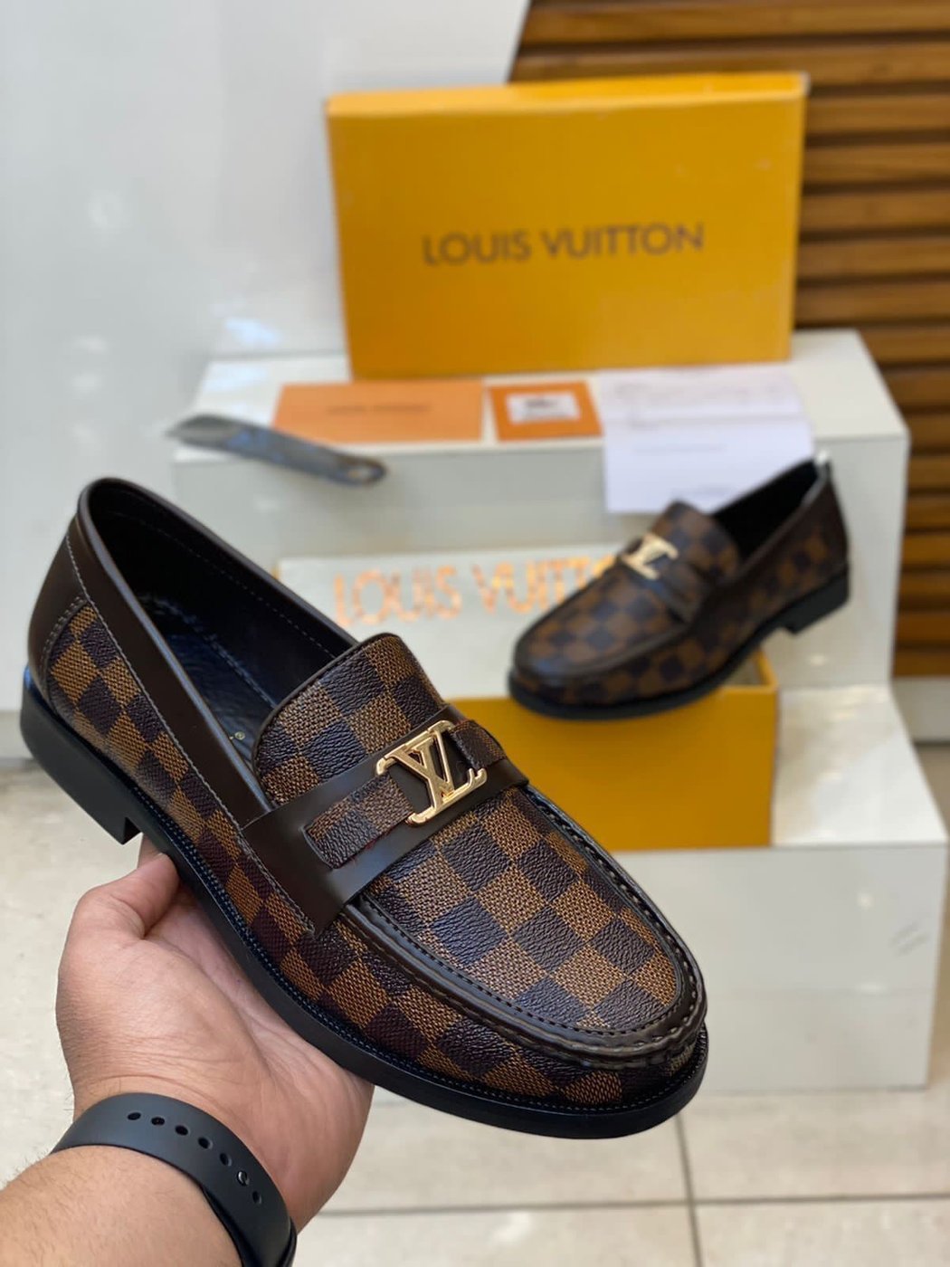 Lv belly
Top Quality
