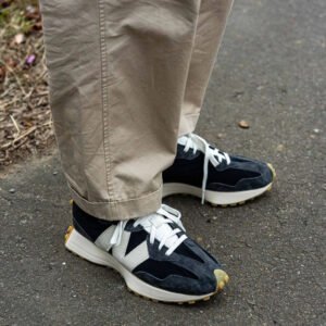 New balance 327
Top quality