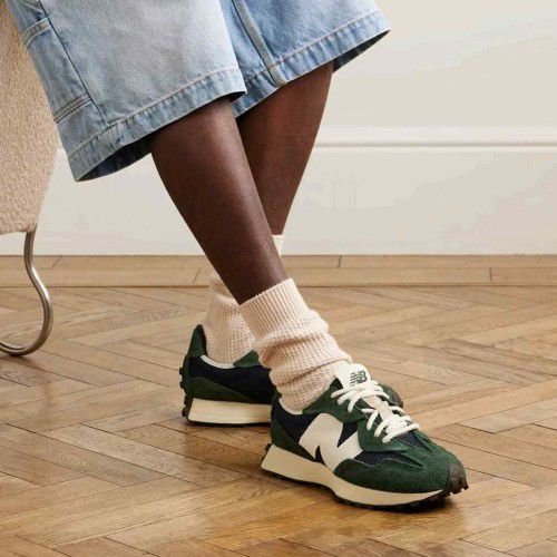 New balance 327
Top ua quality