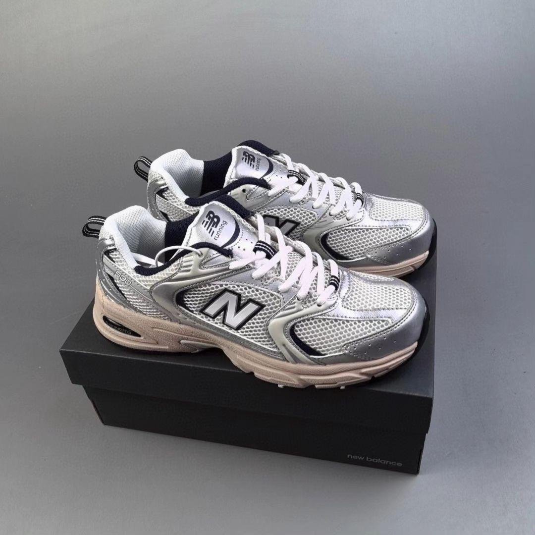 New balance 530 unisex
Top Quality