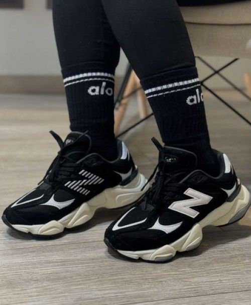 New balance 9060
Top Quality