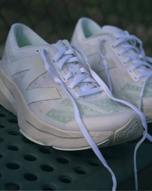 New balance elite 4
Top quality