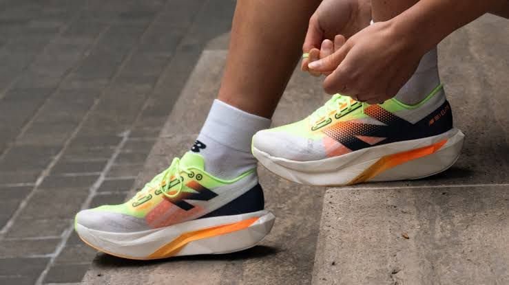 New balance elite 4
Top quality