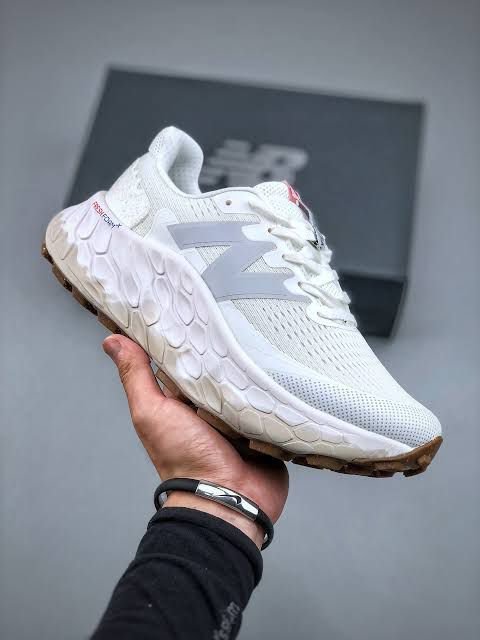 New balance fesh foam trail v3