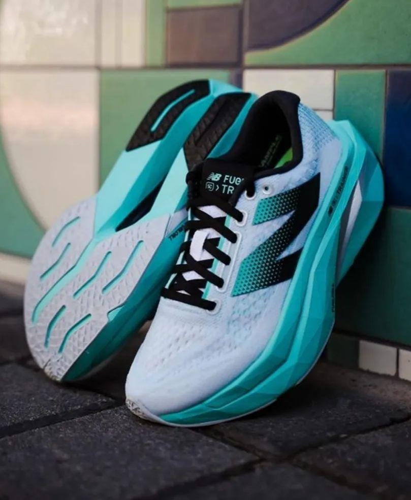 New balance fuel cell sc elite v3
Top Ua Quality