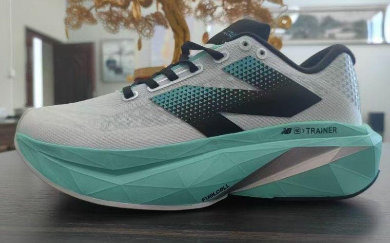 New balance fuel cell sc elite v3
Top Ua Quality