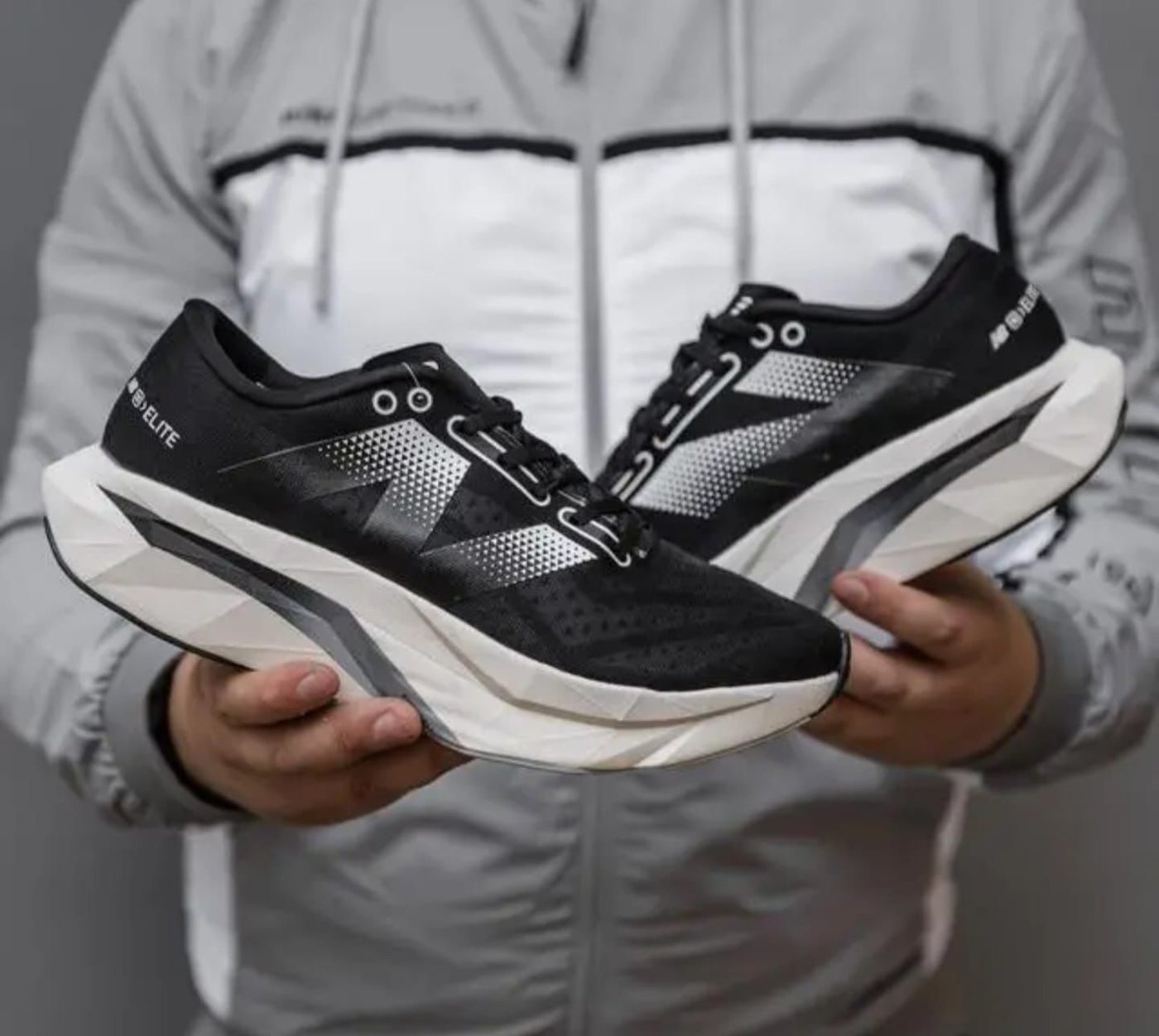 New balance sc elite v4
Top quality
