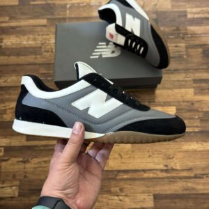 New balance sneakers 2024
Top Quality