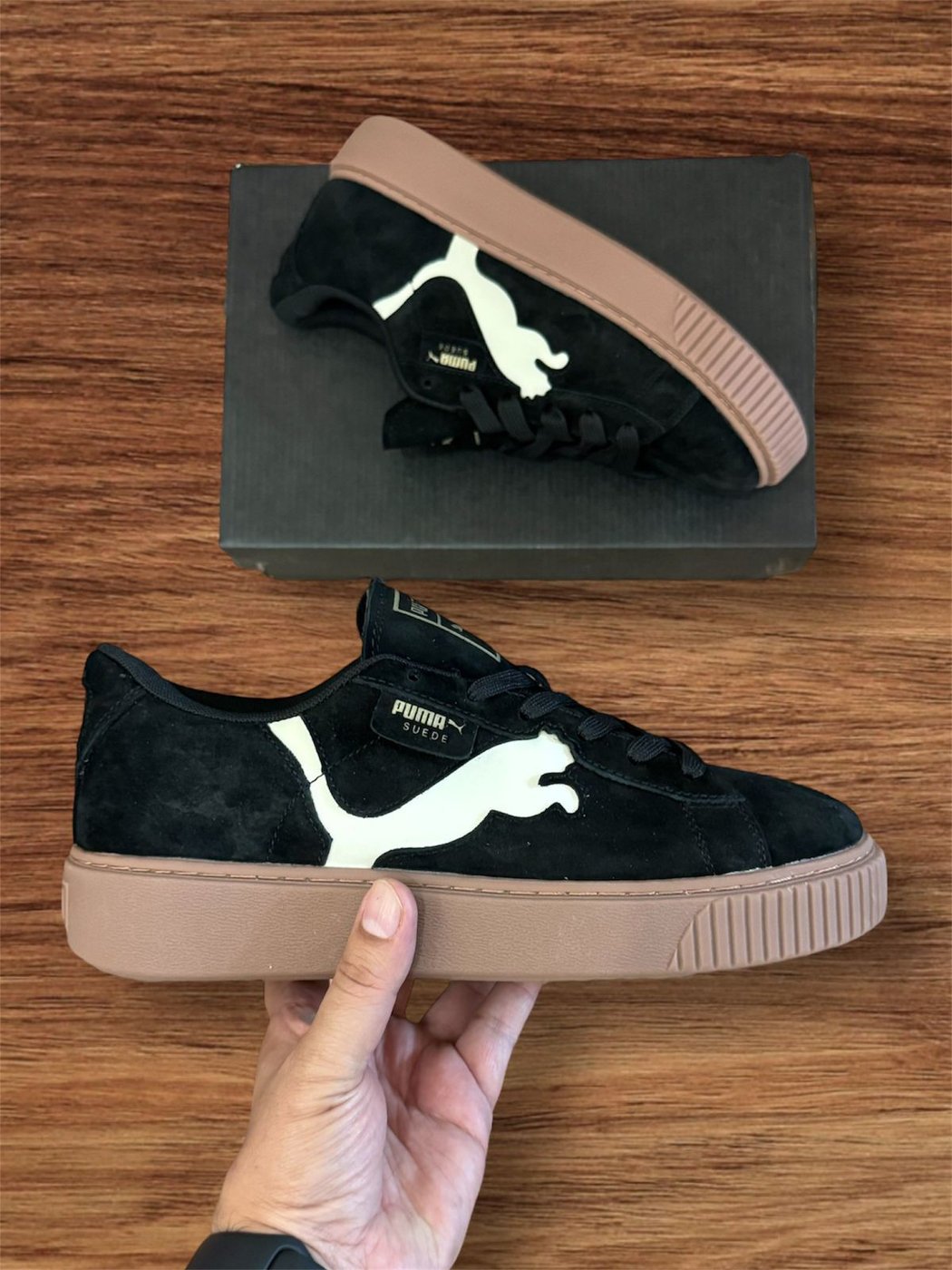 Puma suede platform
Master copy