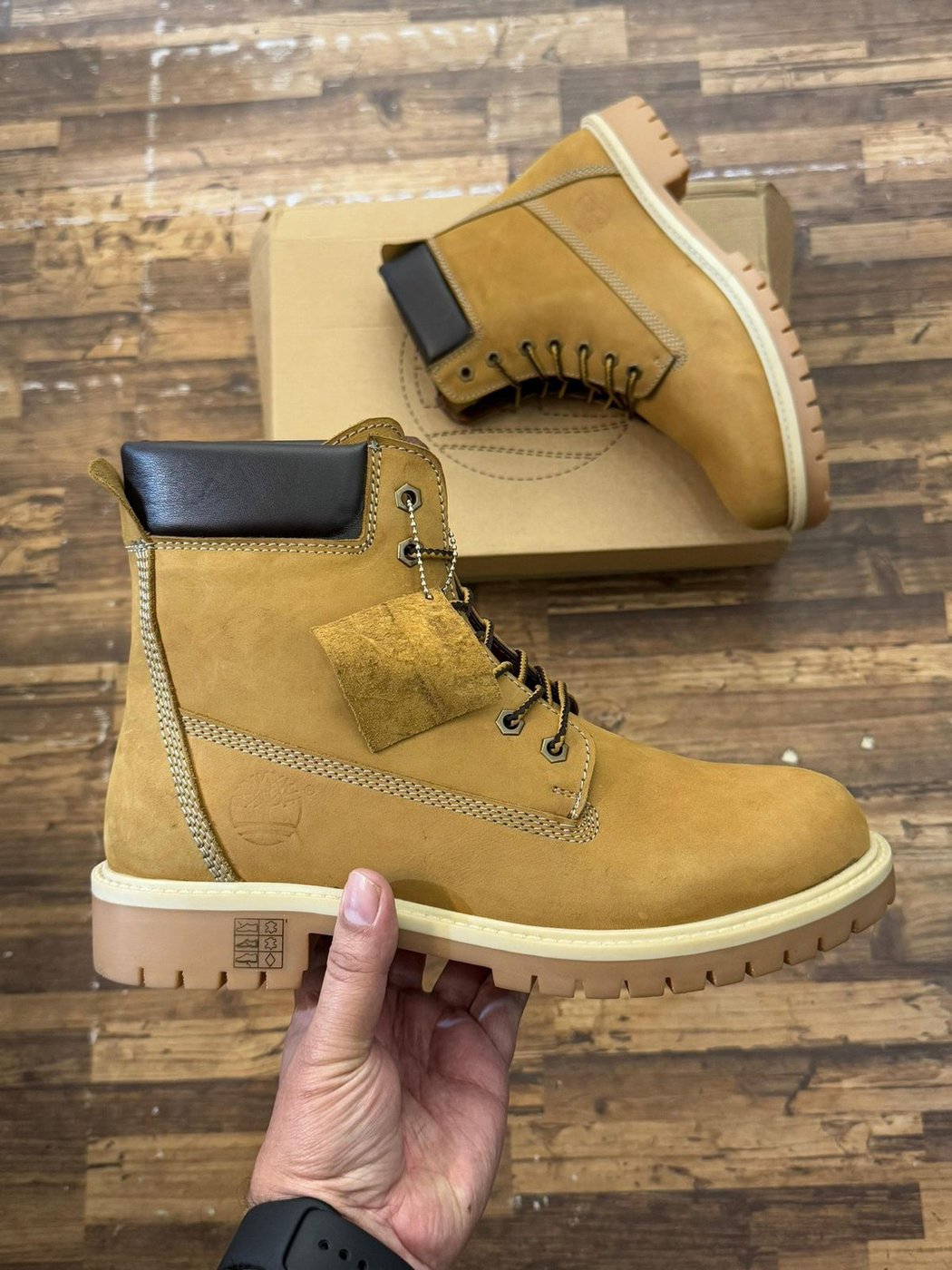 Timberland boots
Top Notch Quality