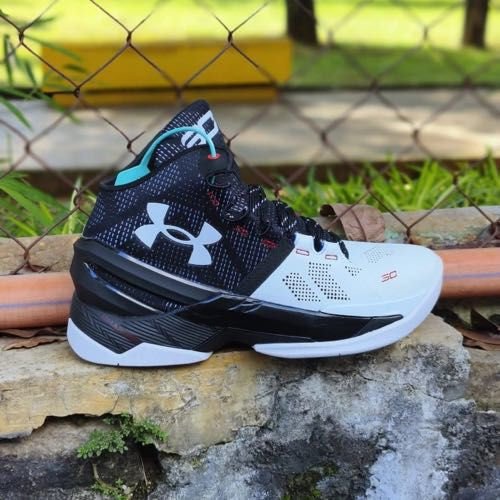 Under Armour 2015 Curry 1
Mvp
Topquality