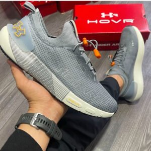 Under armour hvr strom
Top leather quality