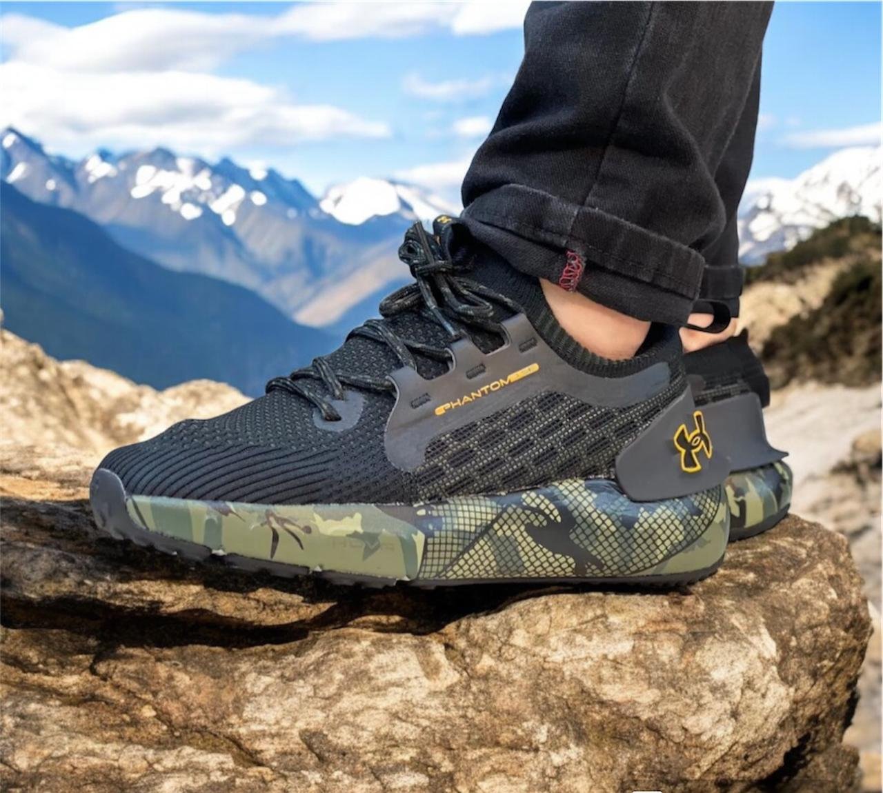 Under Armour Phantom HOVR 3 SE