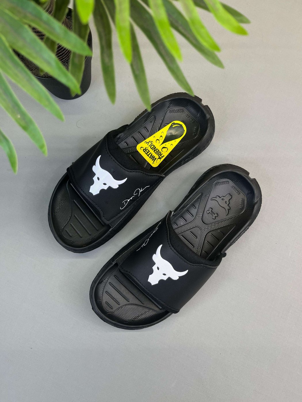 Under Armour Project Rock 3 Slides For Men
Master quality
