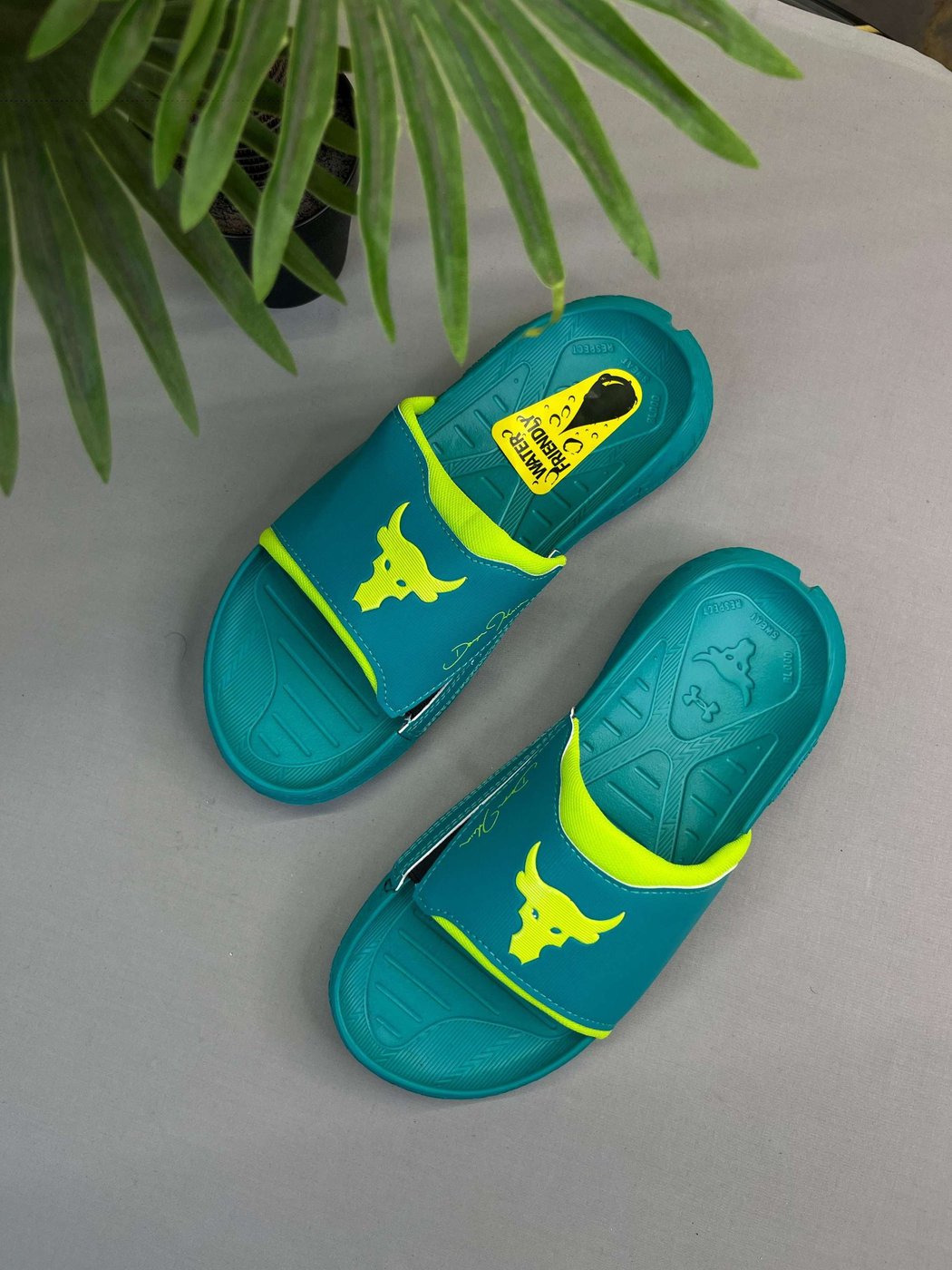 Under Armour Project Rock 3 Slides For Men
Master quality