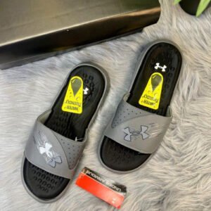 Under armour slide
Top Notch Quality