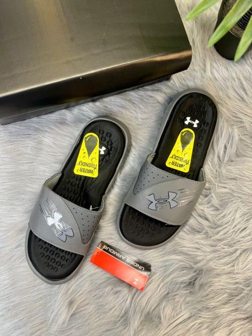Under armour slide
Top Notch Quality