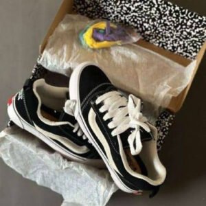 Vans knu for girls and boys
Top Quality*