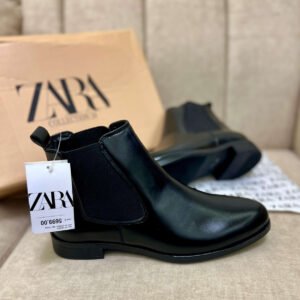ZARA
(Chelsea Boots)
Top quality
